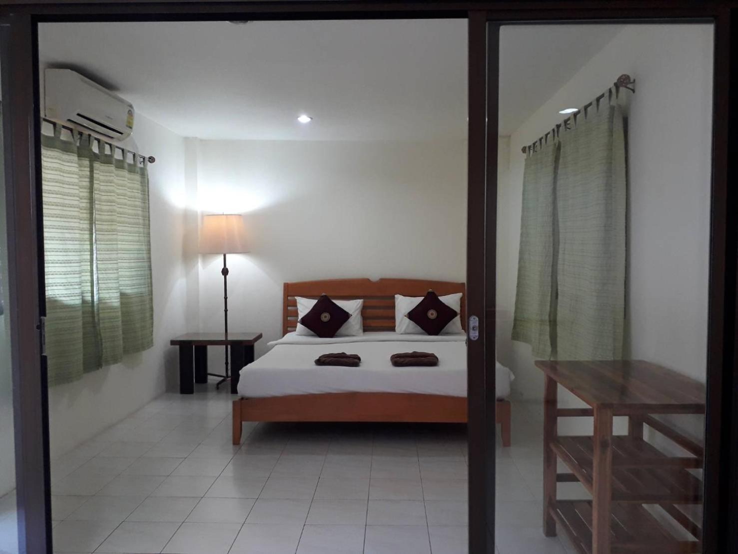 Penzy Guest House Chaweng  Esterno foto