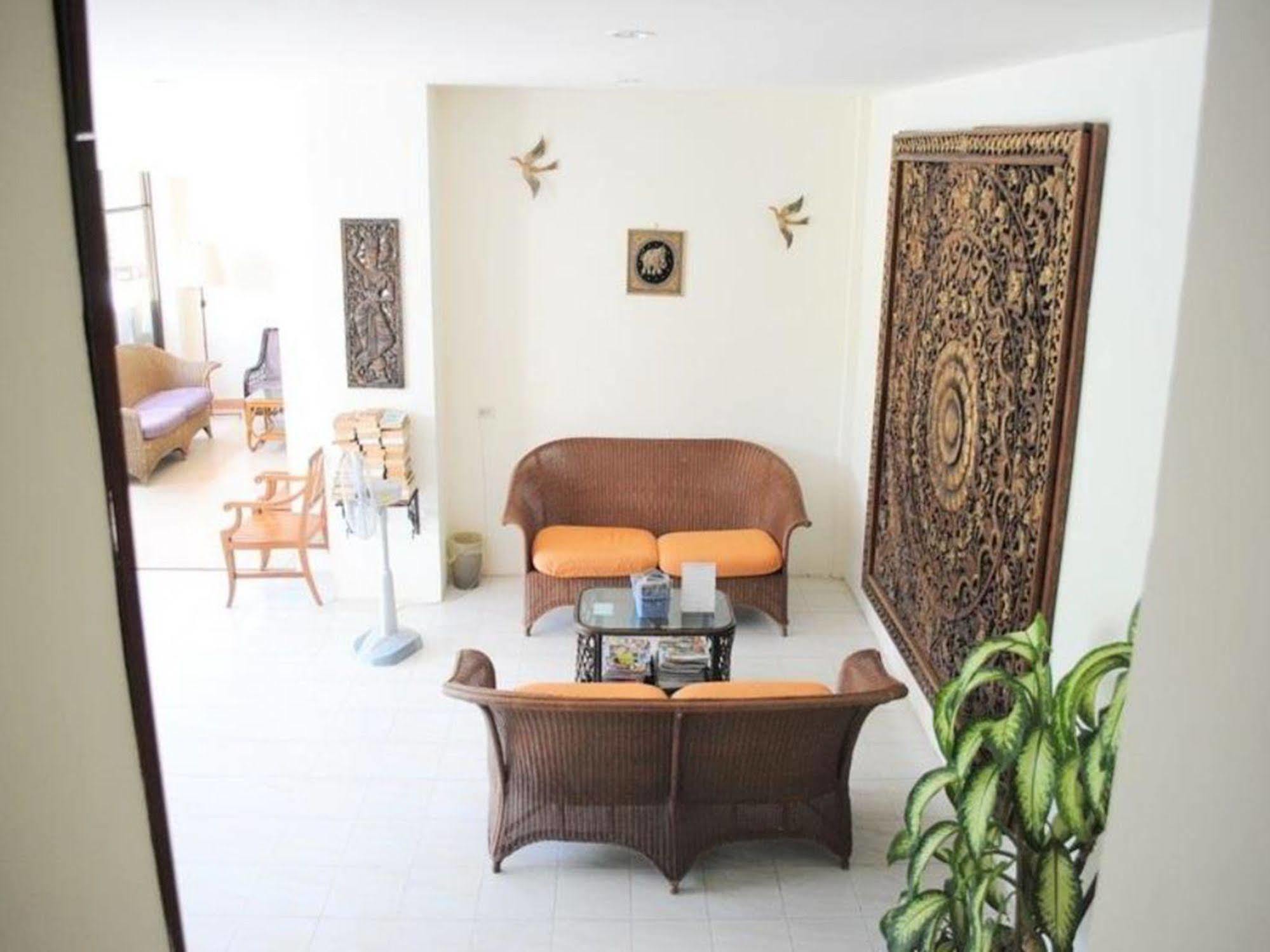 Penzy Guest House Chaweng  Esterno foto